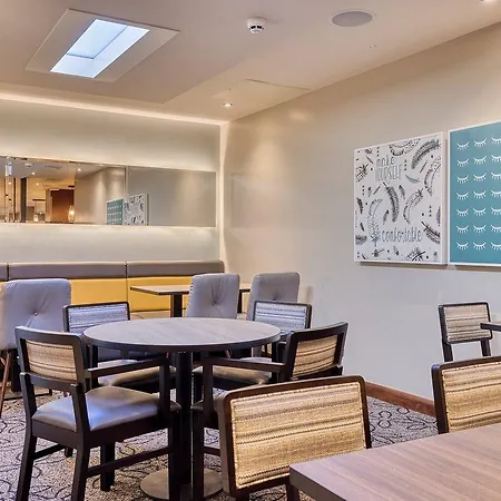 Premier Inn Dublin City Centre Szálloda Dublin